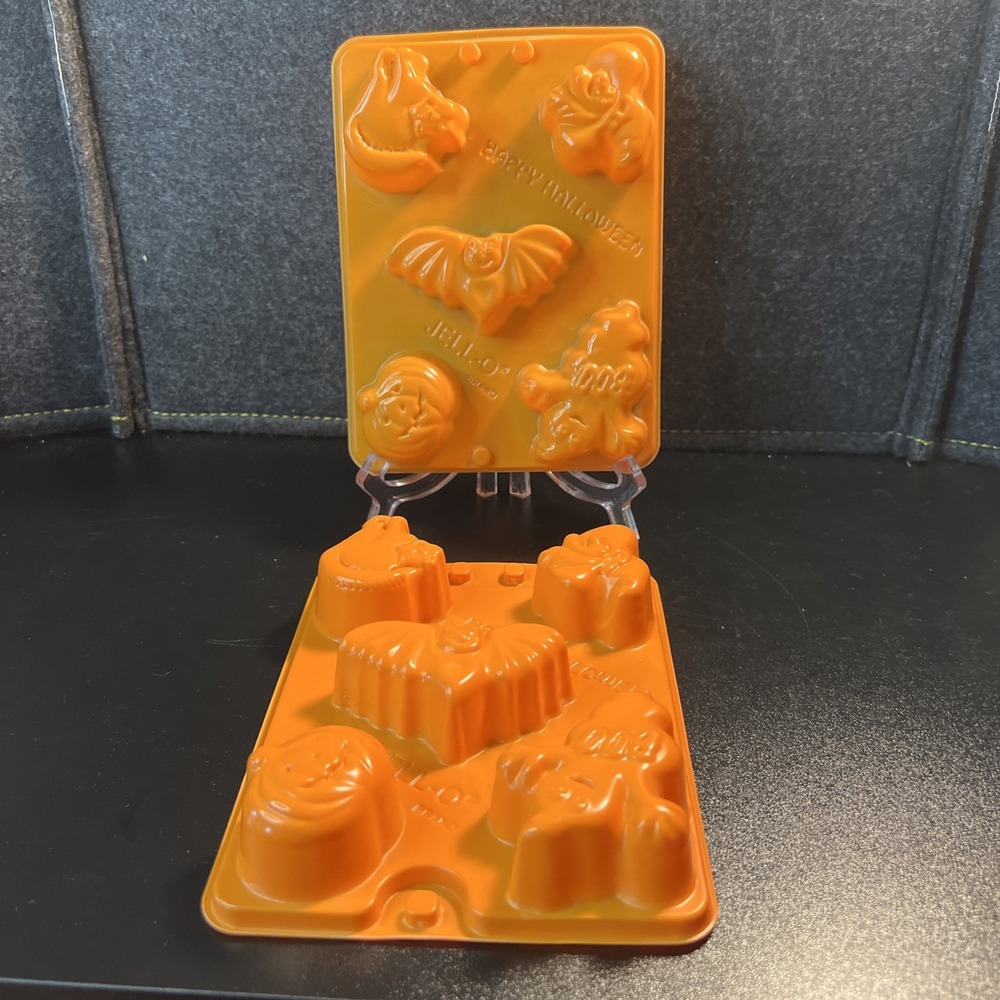 VTG 1996 Halloween Pair Jell-O Jigglers Jello Mold  Ghost‎ Pumpkin Bat Cat Witch